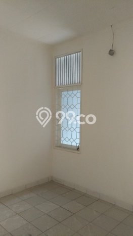 Rumah Luas Asri 3 KT Siap Pakai di Serpong Villa Melati Mas Tangerang Selatan Rumah Luas Asri 3 KT Siap Pakai di Serpong Villa Melati Mas Tangerang Selatan