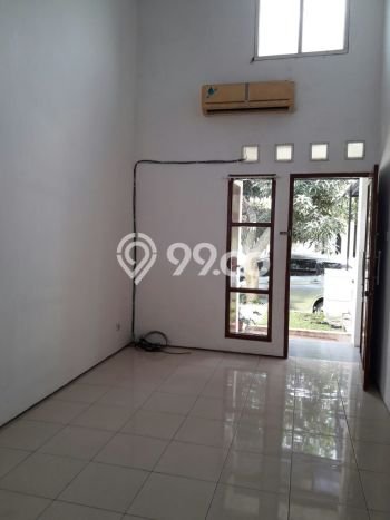 Hunian Nyaman Asri 2 KT Siap Huni di Bintaro Tangerang Selatan Hunian Nyaman Asri 2 KT Siap Huni di Bintaro Tangerang Selatan