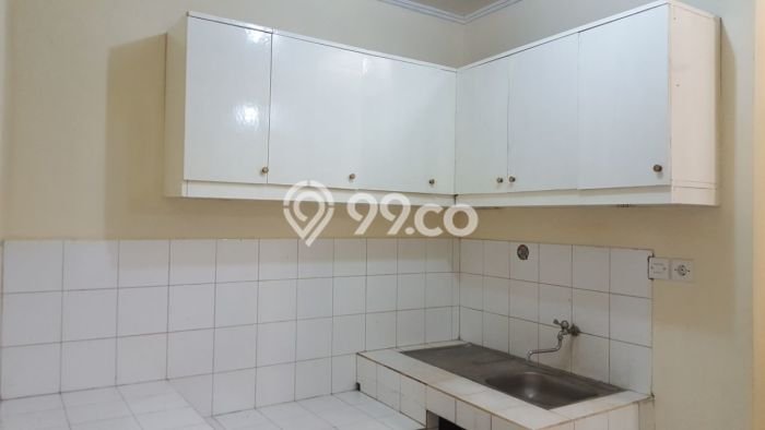Disewakan! Rumah 2 Kamar Tidur &
2 Kamar Mandi di BSD, Tangerang Disewakan! Rumah 2 Kamar Tidur &
2 Kamar Mandi di BSD, Tangerang