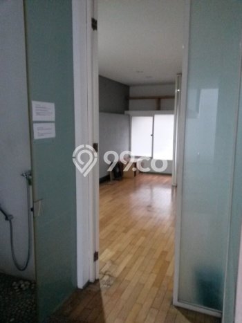 For Sale! Luxury House LT 200m2 Desain Elegan di Pondok Indah For Sale! Luxury House LT 200m2 Desain Elegan di Pondok Indah