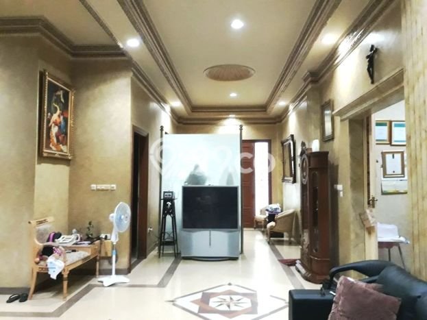 Rumah Elit LB 400m2 Siap Pakai Desain Elegan di Jelambar, Jakarta Barat Rumah Elit LB 400m2 Siap Pakai Desain Elegan di Jelambar, Jakarta Barat