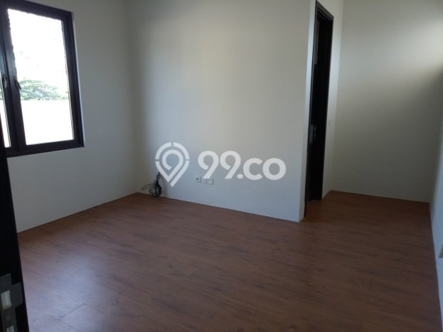 Rumah Luxury Modern Tanpa Renovasi di BSD Eminent Tangerang Rumah Luxury Modern Tanpa Renovasi di BSD Eminent Tangerang