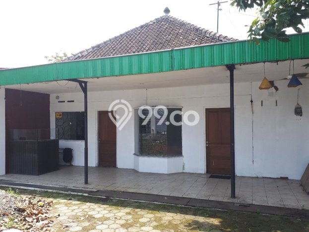 Rumah Strategis Mangkubumen, Solo, Luas 364m² LB 200m² Rumah Strategis Mangkubumen, Solo, Luas 364m² LB 200m²