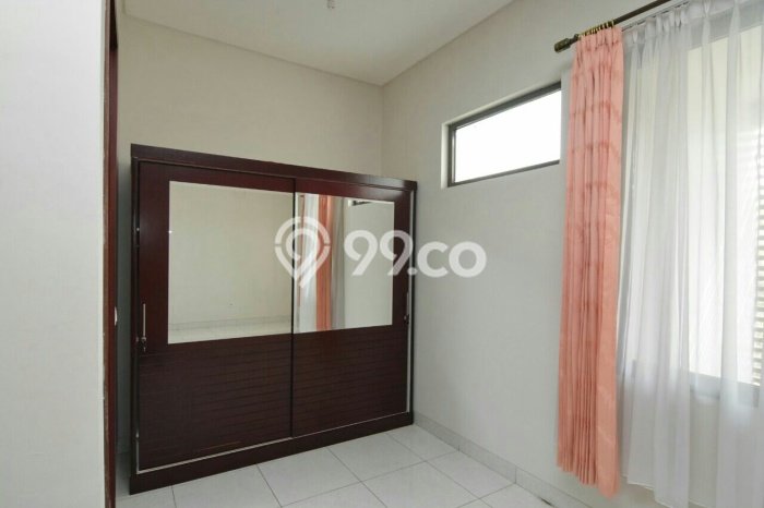Jual Rumah Luas Elegan Dengan View Cantik di BSD Virginia Lagoon, Tangerang Jual Rumah Luas Elegan Dengan View Cantik di BSD Virginia Lagoon, Tangerang