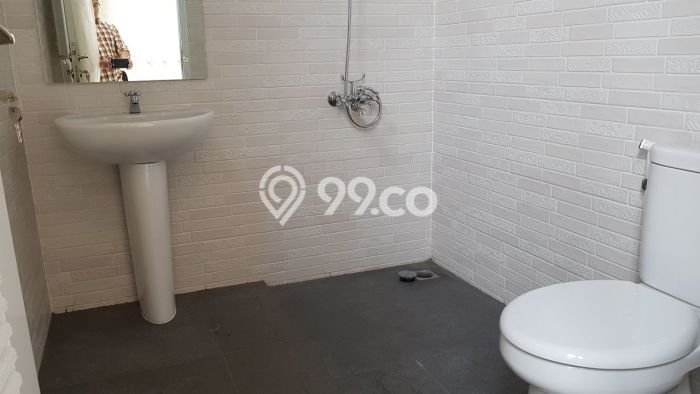 Dijual Rumah Premium dengan Fasilitas Sekitar Lengkap di Cilandak, Jakarta Selatan Dijual Rumah Premium dengan Fasilitas Sekitar Lengkap di Cilandak, Jakarta Selatan