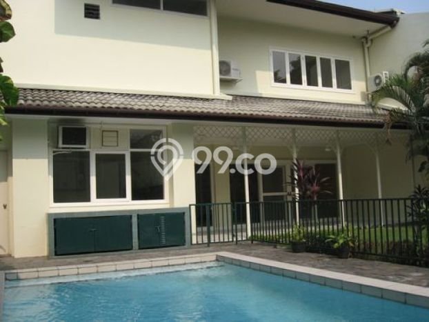 Disewakan! Rumah 5 Kamar Tidur &
4 Kamar Mandi di Cipete, Jakarta Selatan Disewakan! Rumah 5 Kamar Tidur &
4 Kamar Mandi di Cipete, Jakarta Selatan