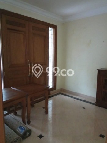 Rumah Elit Modern Tanpa Renovasi di Kuningan Jakarta Selatan Rumah Elit Modern Tanpa Renovasi di Kuningan Jakarta Selatan