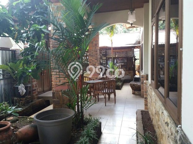Dijual Rumah Luas Elegan Dengan View Eksklusif di Kukusan, Depok Dijual Rumah Luas Elegan Dengan View Eksklusif di Kukusan, Depok