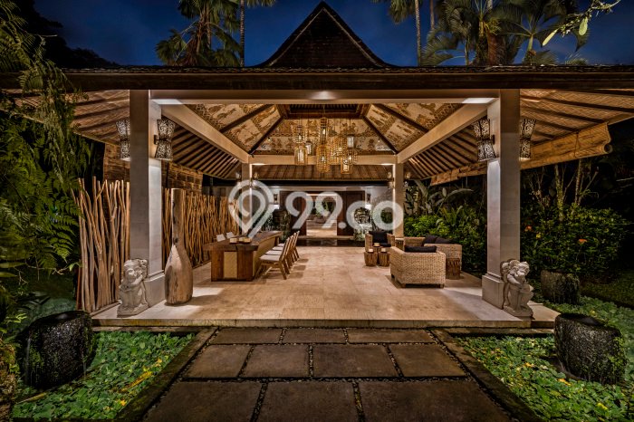 Rumah kawasan Ubud, Gianyar, Luas 6550m2m² Bangunan 3000m2m² Rumah kawasan Ubud, Gianyar, Luas 6550m2m² Bangunan 3000m2m²