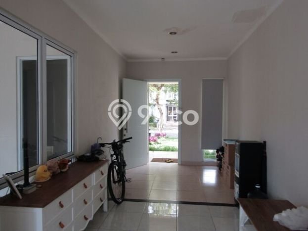 For Sale! Luxury House LT 214m2 Desain Modern di BSD De Park For Sale! Luxury House LT 214m2 Desain Modern di BSD De Park