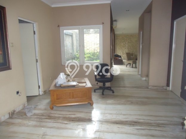 Jual Rumah Mewah Elegan Dengan View Cantik di Kota Wisata, Jakarta Timur Jual Rumah Mewah Elegan Dengan View Cantik di Kota Wisata, Jakarta Timur