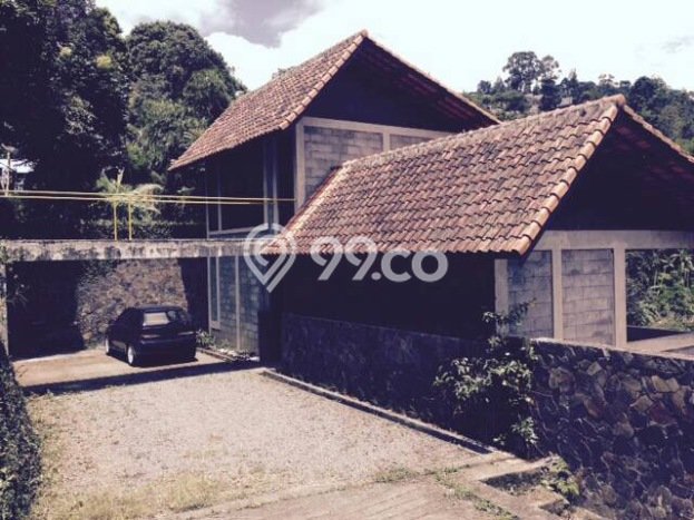 Jual Rumah Luas Elegan Dengan View Cantik di Dago, Bandung Jual Rumah Luas Elegan Dengan View Cantik di Dago, Bandung