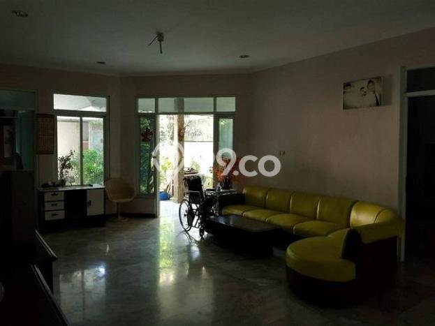 Rumah Mewah LB 205m2 Siap Pakai Desain Elegan di Pondok Cabe, Tangerang Rumah Mewah LB 205m2 Siap Pakai Desain Elegan di Pondok Cabe, Tangerang