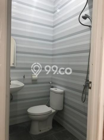 Rumah Strategis Minimalis Lb 300m2 di Cinere, Depok Rumah Strategis Minimalis Lb 300m2 di Cinere, Depok