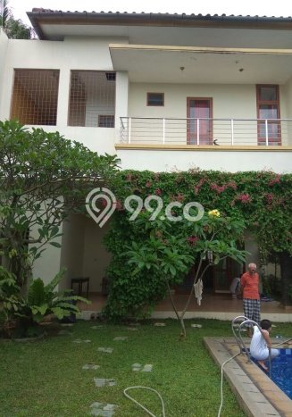 Lokasi terbaik! Rumah siap huni disewakan di Jagakarsa LB 300m2 Lokasi terbaik! Rumah siap huni disewakan di Jagakarsa LB 300m2