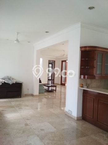 Rumah Mewah di Lingkungan Elit Jl. Simprug Golf, Jakarta Selatan Rumah Mewah di Lingkungan Elit Jl. Simprug Golf, Jakarta Selatan