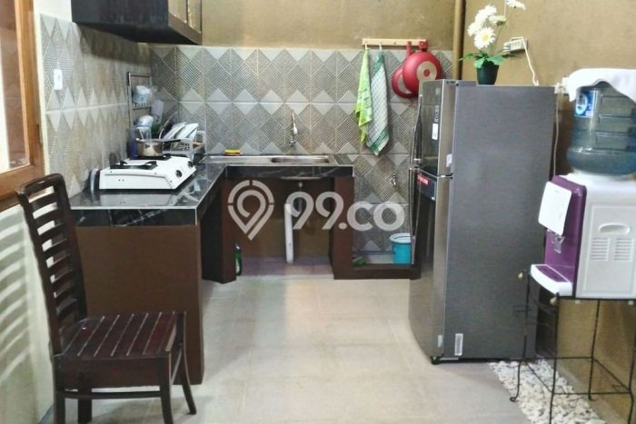 Rumah di Nusa Dua, 1 KM, Akses Mudah Pusat Kota, Luas 100m² Bangunan 50m² Rumah di Nusa Dua, 1 KM, Akses Mudah Pusat Kota, Luas 100m² Bangunan 50m²