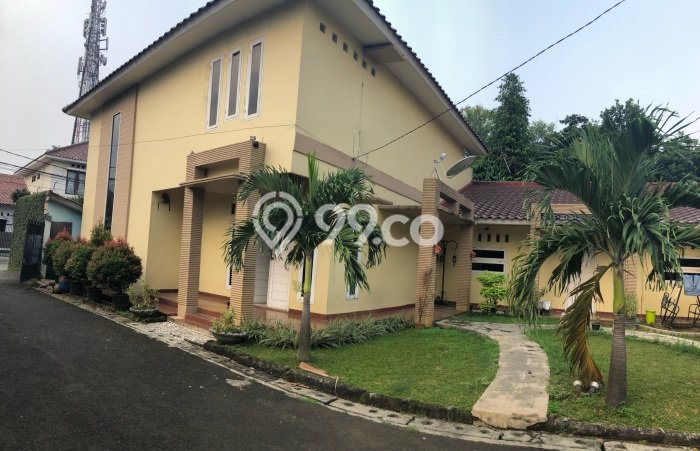 Rumah SUPER MEWAH! area Jatibening, Bekasi, Luas 360m² Bangunan 300m², HARGA SPESIAL Rumah SUPER MEWAH! area Jatibening, Bekasi, Luas 360m² Bangunan 300m², HARGA SPESIAL