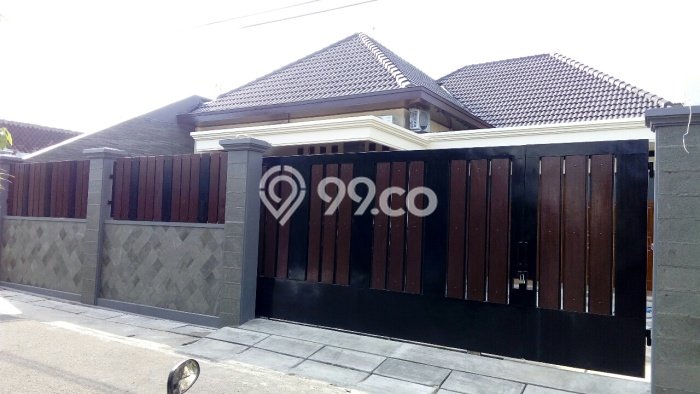 Rumah Mewah Siap Huni LT 391m2 di Laweyan, Solo Rumah Mewah Siap Huni LT 391m2 di Laweyan, Solo