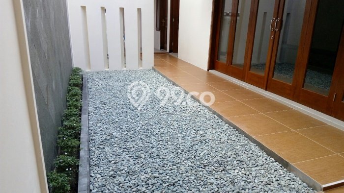 Rumah Mewah Siap Huni LT 391m2 di Laweyan, Solo Rumah Mewah Siap Huni LT 391m2 di Laweyan, Solo
