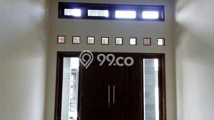 Rumah Mewah Siap Huni LT 391m2 di Laweyan, Solo Rumah Mewah Siap Huni LT 391m2 di Laweyan, Solo