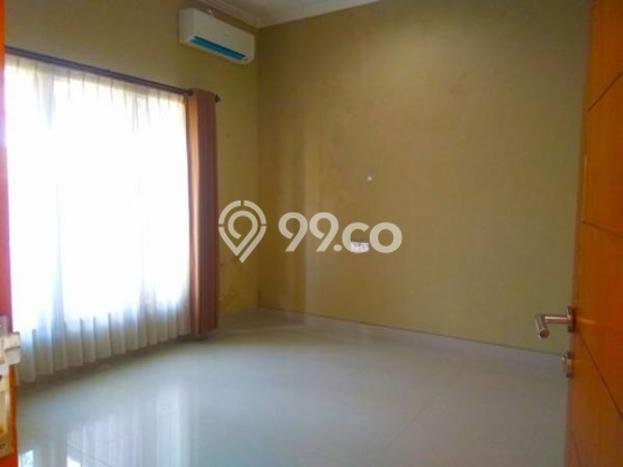 LOKASI PREMIUM! Rumah area Jimbaran, 4 KT, Lingkungan Tenang, LT 144m² Bangunan 135m² LOKASI PREMIUM! Rumah area Jimbaran, 4 KT, Lingkungan Tenang, LT 144m² Bangunan 135m²