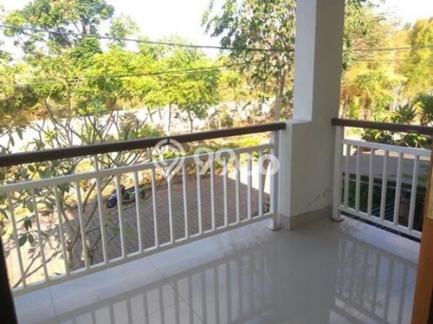 LOKASI PREMIUM! Rumah area Jimbaran, 4 KT, Lingkungan Tenang, LT 144m² Bangunan 135m² LOKASI PREMIUM! Rumah area Jimbaran, 4 KT, Lingkungan Tenang, LT 144m² Bangunan 135m²