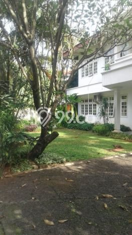Rumah Mewah di dalam Cluster Elit di Jl. Pangeran Antasari, Jakarta Selatan Rumah Mewah di dalam Cluster Elit di Jl. Pangeran Antasari, Jakarta Selatan