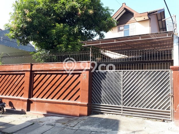 For Sale Rumah 5 Kamar Lokasi Strategis Nyaman dan Strategis di Jebres For Sale Rumah 5 Kamar Lokasi Strategis Nyaman dan Strategis di Jebres