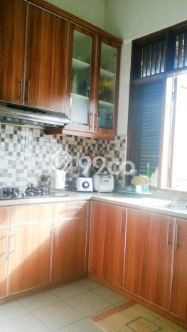 Siap Huni Rumah Mewah 4 Kamar di Pondok Aren Dekat ke Mana Saja Siap Huni Rumah Mewah 4 Kamar di Pondok Aren Dekat ke Mana Saja
