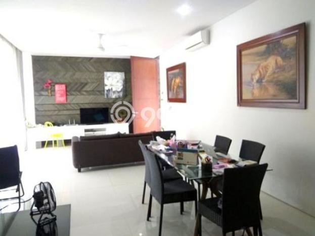 Rumah Area Strategis kawasan Jimbaran, Badung, LT 401m² LB 380m² Rumah Area Strategis kawasan Jimbaran, Badung, LT 401m² LB 380m²
