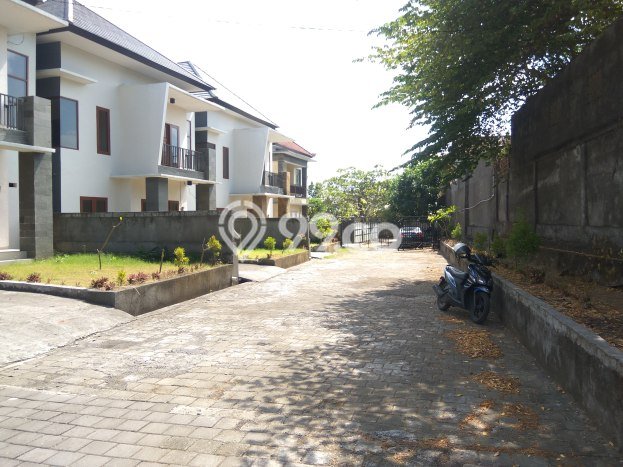 Rumah Harga Nego LT 125m² di Nusa Dua, Bebas Banjir, Badung Rumah Harga Nego LT 125m² di Nusa Dua, Bebas Banjir, Badung