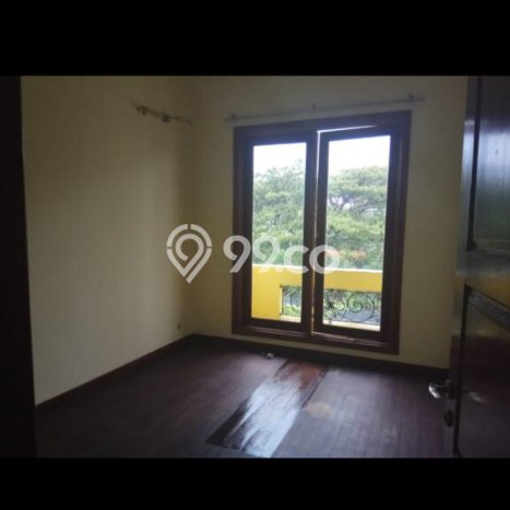 Rumah Lingkungan Asri kawasan Alam Sutera, Tangerang, Luas 420m² Bangunan 335m² Rumah Lingkungan Asri kawasan Alam Sutera, Tangerang, Luas 420m² Bangunan 335m²