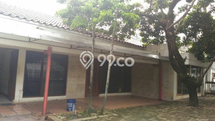 Dijual Rumah Luas Megah Dengan View Eksklusif di S Parman, Jakarta Barat Dijual Rumah Luas Megah Dengan View Eksklusif di S Parman, Jakarta Barat