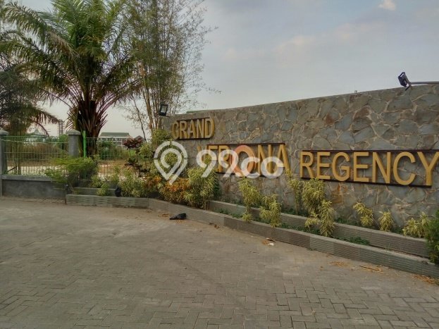Jual Segera Rumah 2 KT 1 KM di Kawasan Komersial Cerme, Gresik Jual Segera Rumah 2 KT 1 KM di Kawasan Komersial Cerme, Gresik