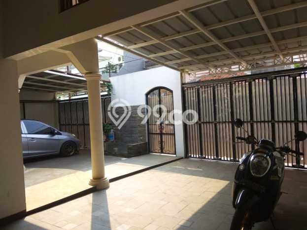 Rumah Cantik SIAP HUNI Luas Tanah 275 M di Komplek Bank di Jatimakmur, Bekasi Rumah Cantik SIAP HUNI Luas Tanah 275 M di Komplek Bank di Jatimakmur, Bekasi