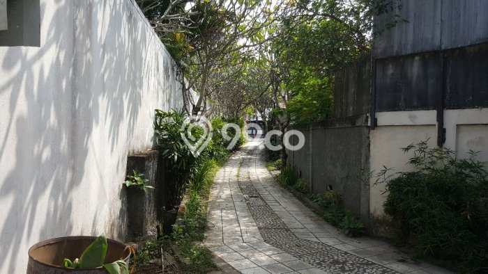 Rumah Luxury Modern Tanpa Renovasi di Petitenget Badung Rumah Luxury Modern Tanpa Renovasi di Petitenget Badung