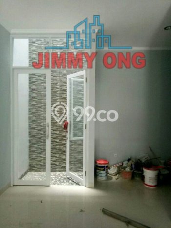 Rumah Luas Asri 3 KT Siap Pakai di Pondok Bambu Jakarta Timur Rumah Luas Asri 3 KT Siap Pakai di Pondok Bambu Jakarta Timur
