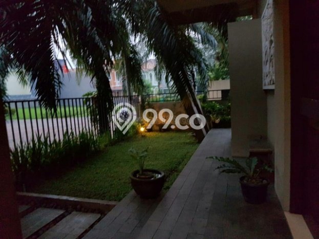 Rumah Luxury Modern Tanpa Renovasi di BSD Delatinos Tangerang Rumah Luxury Modern Tanpa Renovasi di BSD Delatinos Tangerang