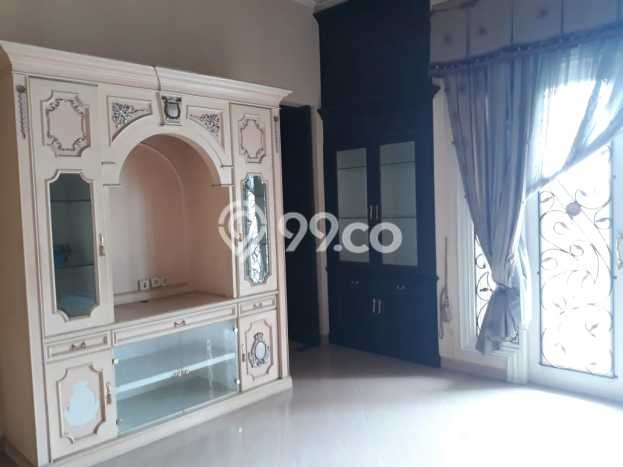 For Sale! Premium House LT 889m2 Desain Modern di Slipi For Sale! Premium House LT 889m2 Desain Modern di Slipi
