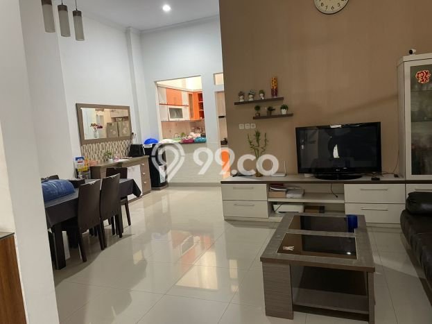 DIJUAL CEPAT! Rumah Pluit, Jakarta Utara, Luas 150m² Bangunan 360m² DIJUAL CEPAT! Rumah Pluit, Jakarta Utara, Luas 150m² Bangunan 360m²