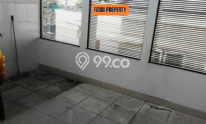 Rumah Luxury Modern Tanpa Renovasi di Citra Grand Jakarta Timur Rumah Luxury Modern Tanpa Renovasi di Citra Grand Jakarta Timur