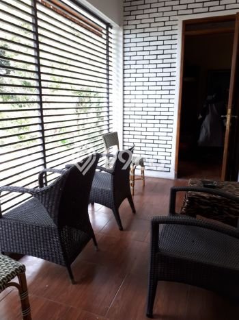 Hunian Mewah LB 500m2 Siap Pakai Desain Elegan di Geger Kalong, Bandung Hunian Mewah LB 500m2 Siap Pakai Desain Elegan di Geger Kalong, Bandung