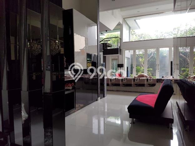 Hunian Mewah LB 1200m2 Siap Huni Desain Elegan di Pantai Indah Kapuk, Jakarta Utara Hunian Mewah LB 1200m2 Siap Huni Desain Elegan di Pantai Indah Kapuk, Jakarta Utara