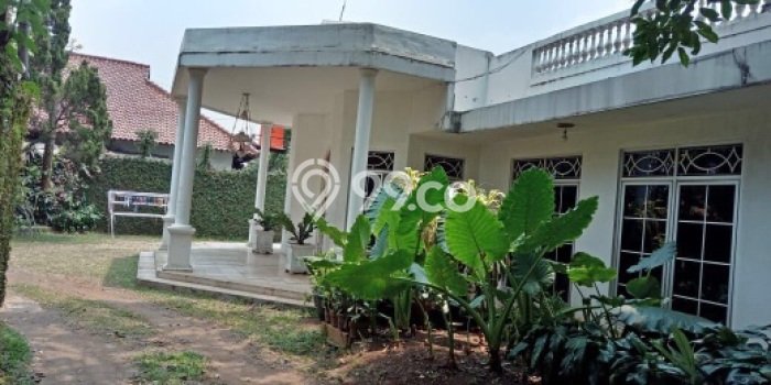 Rumah Modern LT 4996m² Terawat di Kompleks Cluster Cilandak, Jakarta Selatan Rumah Modern LT 4996m² Terawat di Kompleks Cluster Cilandak, Jakarta Selatan