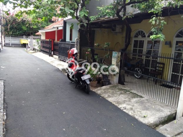 Rumah Luas Asri 3 KT Siap Huni di Rawamangun Jakarta Timur Rumah Luas Asri 3 KT Siap Huni di Rawamangun Jakarta Timur