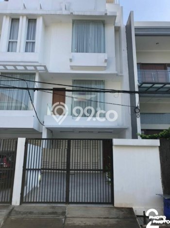 Dijual Rumah Mewah Elegan Dengan View Cantik di Pluit, Jakarta Utara Dijual Rumah Mewah Elegan Dengan View Cantik di Pluit, Jakarta Utara