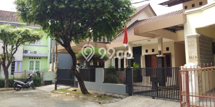 Ready to Use! Luxury House LT 274m2 Desain Elegan di Kemang Pratama Ready to Use! Luxury House LT 274m2 Desain Elegan di Kemang Pratama