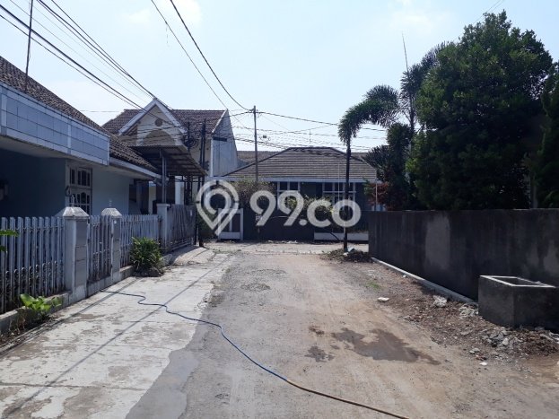 Rumah LT 250m² Akses Strategis di Kawasan Elite Buah Batu, Bandung Rumah LT 250m² Akses Strategis di Kawasan Elite Buah Batu, Bandung