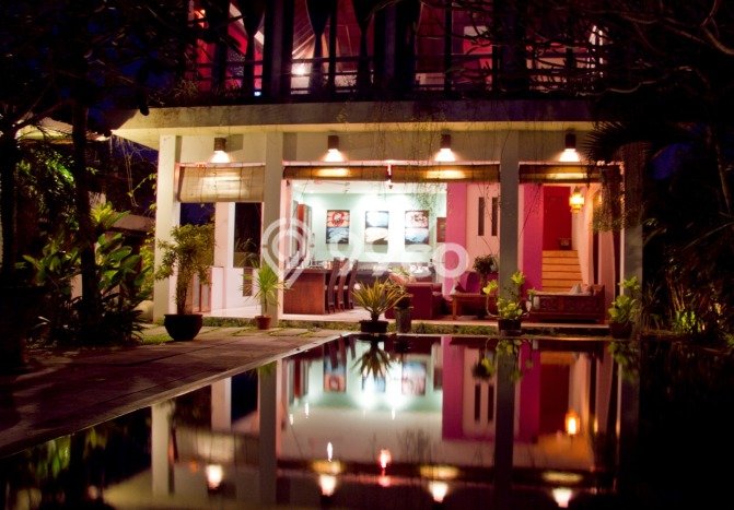 Rumah Elit Modern Siap Huni di Canggu Badung Rumah Elit Modern Siap Huni di Canggu Badung
